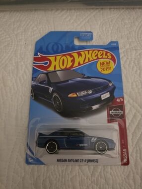 Hot Wheels Nissan Skyline GT-R (BNR32) Toy Car - Blue
